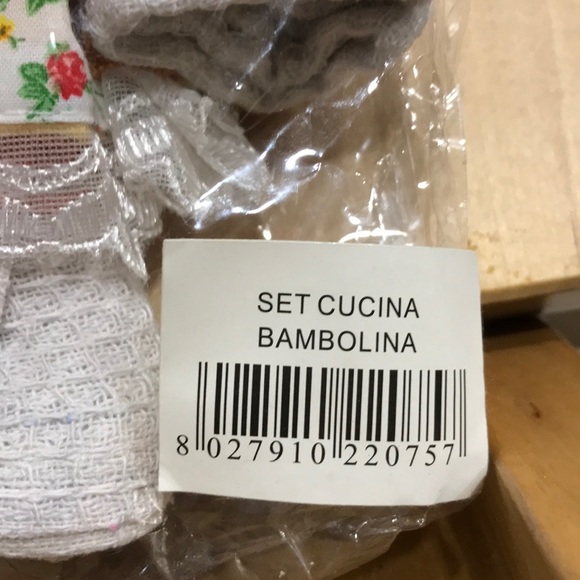 Kitchen set - Picture 4 of 4